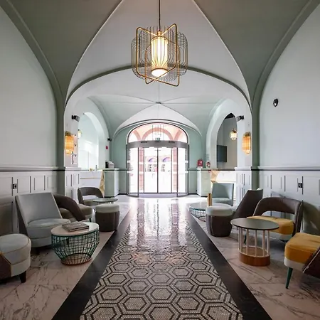 Grand Bristol Hotel 4*