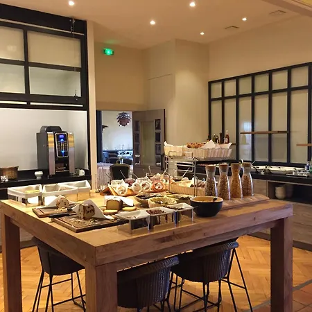 Grand Bristol By Collection Hotel