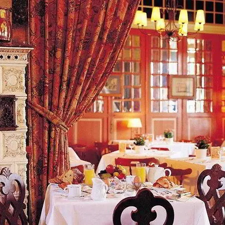 Grand Bristol By Collection