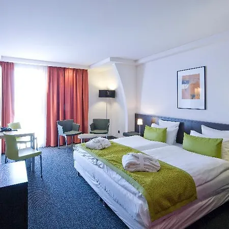 Grand Bristol Otel 4*