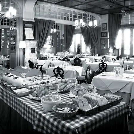 Grand Bristol By Collection