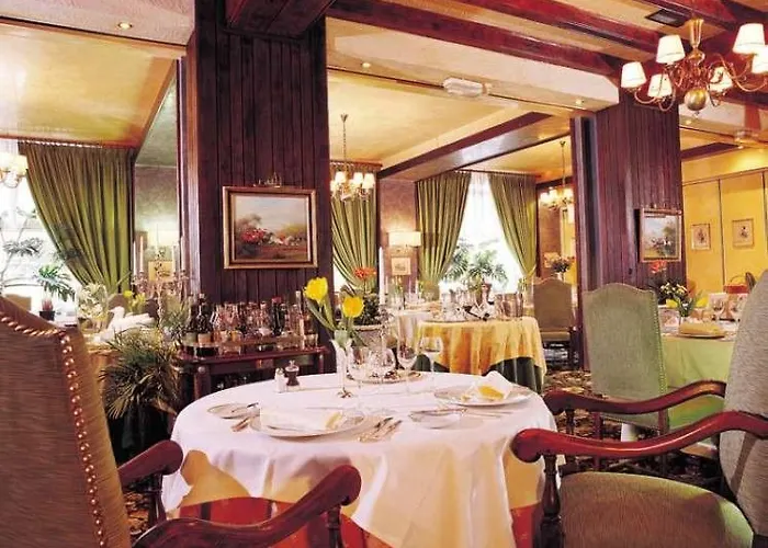 Grand Bristol Hotel 4*